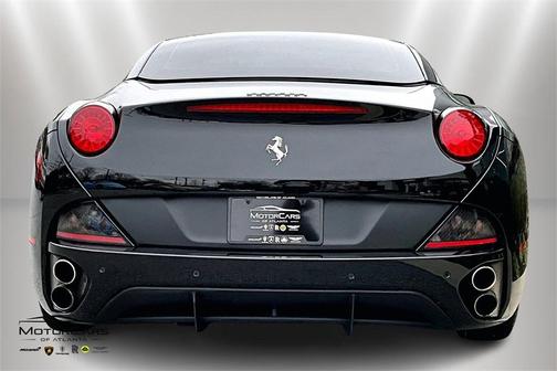 2013 Ferrari California Base