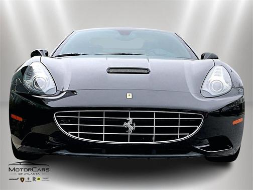 2013 Ferrari California Base