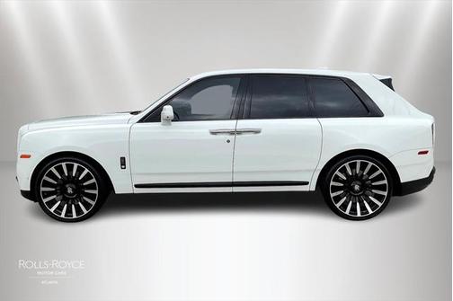 2023 Rolls-Royce Cullinan Black Badge