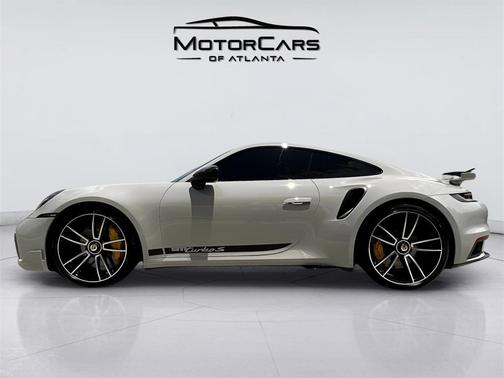 2022 Porsche 911 Turbo S