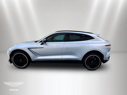 2023 Aston Martin DBX 707