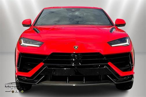 2023 Lamborghini Urus Performante