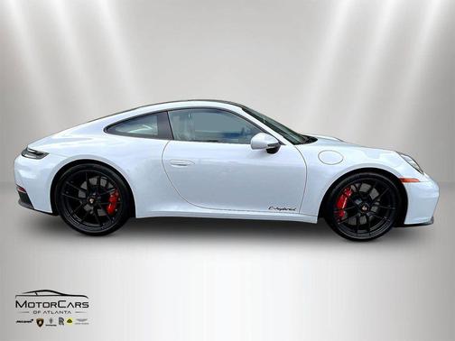 2026 Porsche 911 GTS