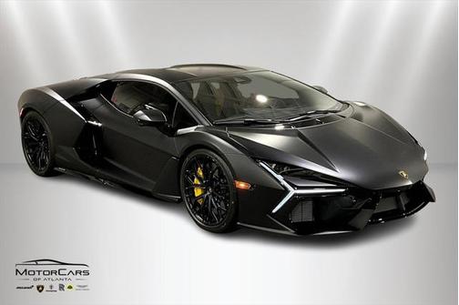 2024 Lamborghini Revuelto