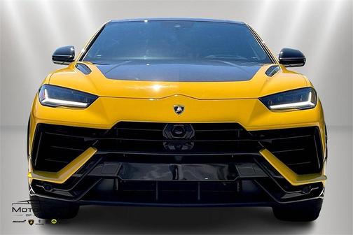 2023 Lamborghini Urus Performante