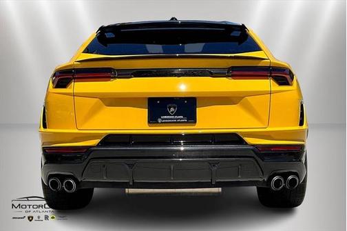 2023 Lamborghini Urus Performante