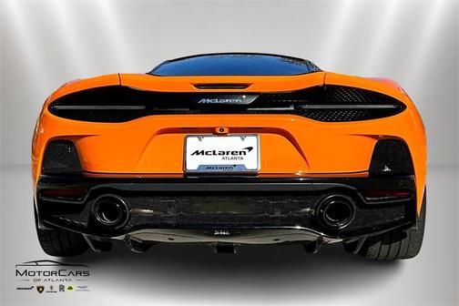2023 McLaren GT 