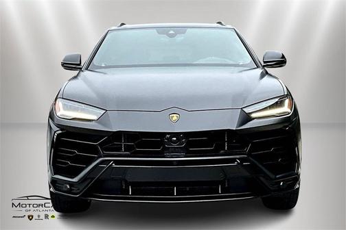 2022 Lamborghini Urus Graphite Capsule