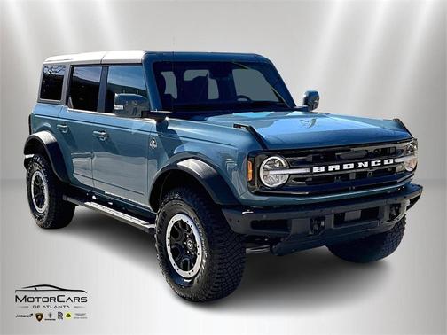 2023 Ford Bronco Outer Banks