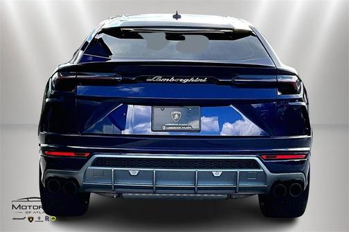 2020 Lamborghini Urus 