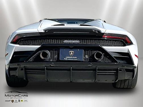 Bianco Monocerus 2020 Lamborghini Huracan EVO Spyder AWD