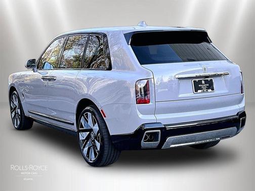 2026 Rolls-Royce Cullinan 