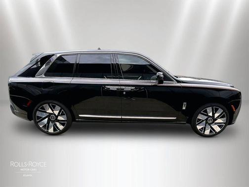 2025 Rolls-Royce Cullinan 