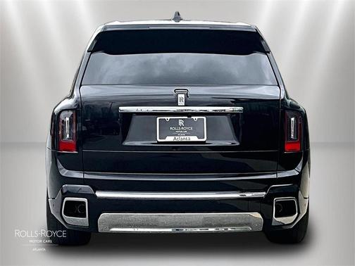 2025 Rolls-Royce Cullinan 