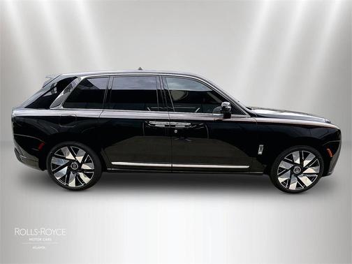 2025 Rolls-Royce Cullinan 