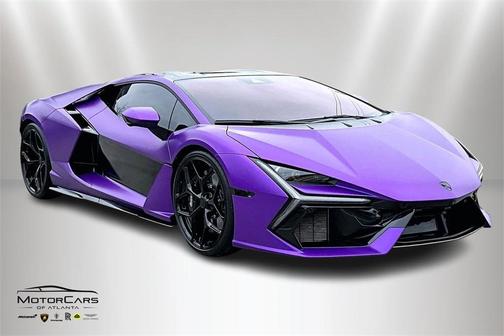 2024 Lamborghini Revuelto 