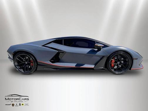 2025 Lamborghini Revuelto Alpha