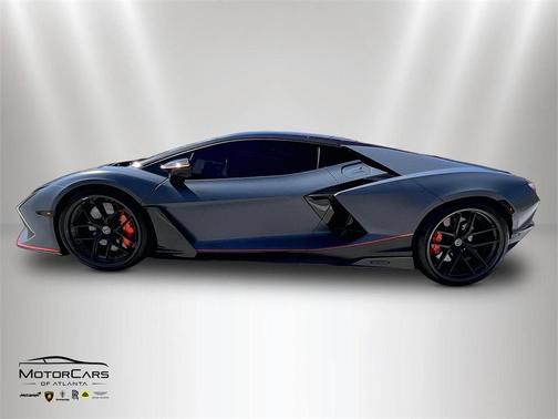 2025 Lamborghini Revuelto Alpha