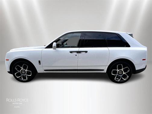 2021 Rolls-Royce Cullinan ....Black Badge!!