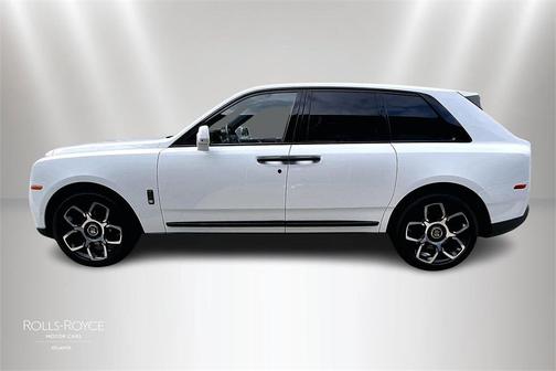 2021 Rolls-Royce Cullinan ....Black Badge!!