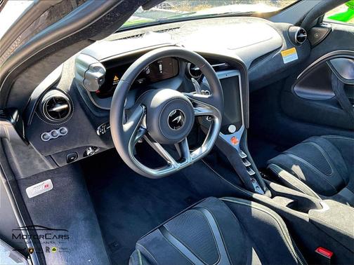 2026 McLaren 750S Coupe