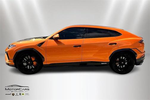 2024 Lamborghini Urus Performante