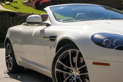 Photo 2 of 32 of 2012 Aston Martin DB9 Volante Sport Edition