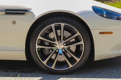 Photo 4 of 32 of 2012 Aston Martin DB9 Volante Sport Edition