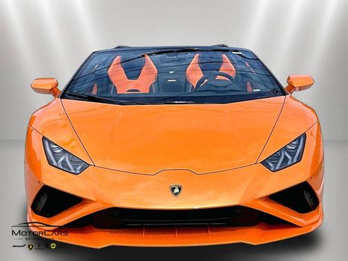 Arancio Borealis Metallic 2023 Lamborghini Huracan EVO Spyder RWD