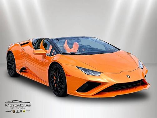 Arancio Borealis Metallic 2023 Lamborghini Huracan EVO Spyder RWD