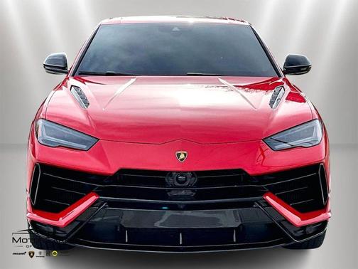 2023 Lamborghini Urus S