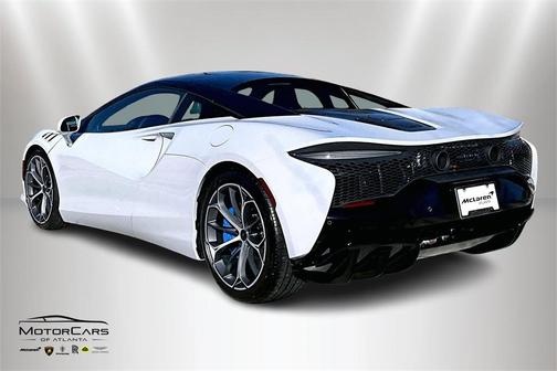 2026 McLaren Artura Coupe