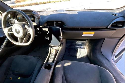 2026 McLaren Artura Coupe