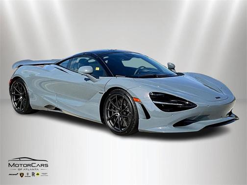 2026 McLaren 750S 