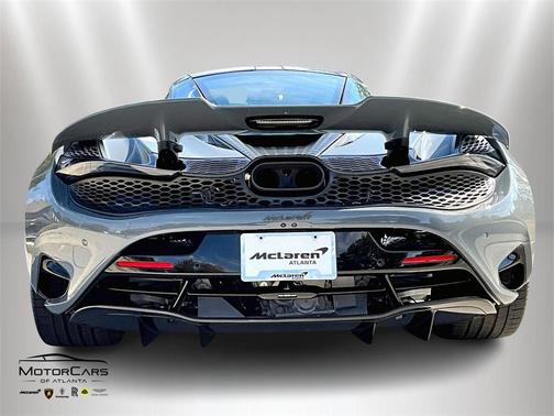 2026 McLaren 750S 