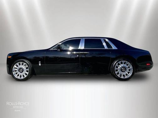 Black 2020 Rolls-Royce Phantom