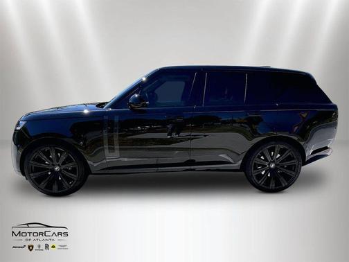 2025 Land Rover Range Rover P530 SE
