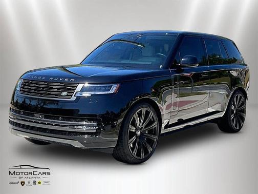 2025 Land Rover Range Rover P530 SE