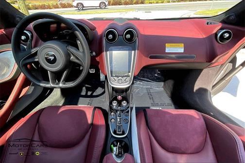 2025 McLaren GTS Performance