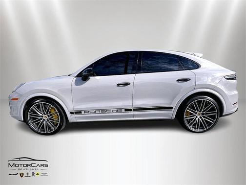 2020 Porsche Cayenne Turbo