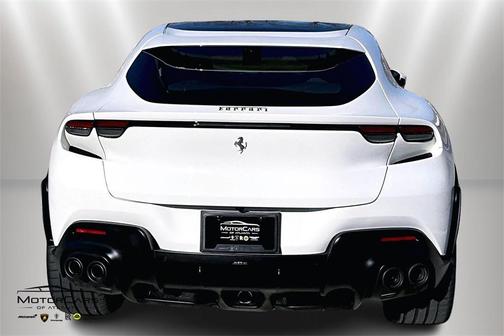 2025 Ferrari Purosangue 