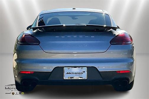 2016 Porsche Panamera GTS