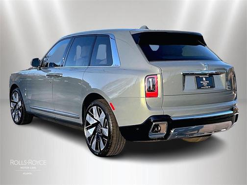 2026 Rolls-Royce Cullinan 