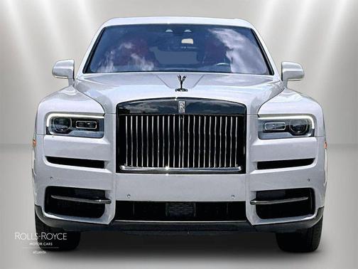 Red 2023 Rolls-Royce Cullinan Black Badge