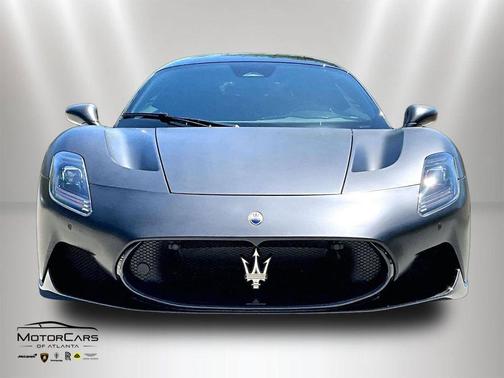 -Select- 2024 Maserati MC20