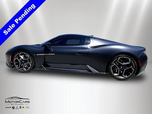 -Select- 2024 Maserati MC20