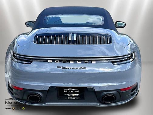2024 Porsche 911 Carrera 4S Cabriolet
