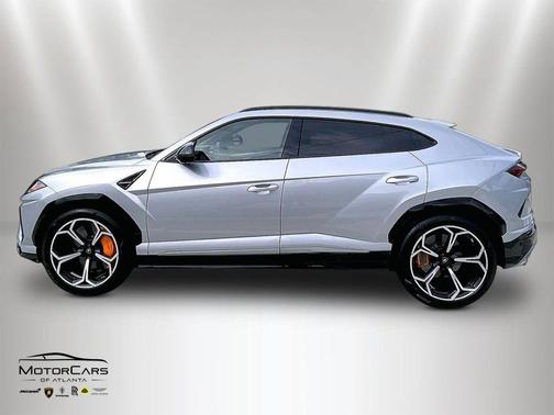 Grigio Nimbus Metallic 2020 Lamborghini Urus