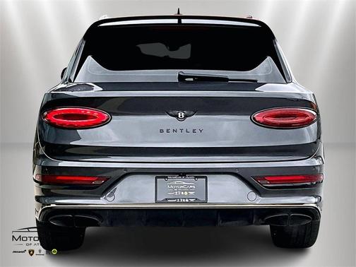 2025 Bentley Bentayga S Black Edition