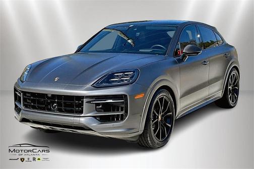 2025 Porsche Cayenne GTS